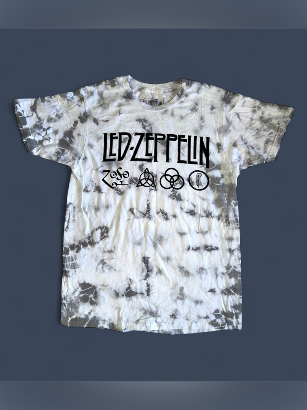 NWOT Led Zeppelin Shirt